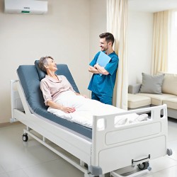 Sairaalasängyn kaksikerroksinen kolmivyöhykkeinen vaahtomuovipatja 203×91×15 cm pitkäaikaishoitoon vedenpitävällä päällisellä