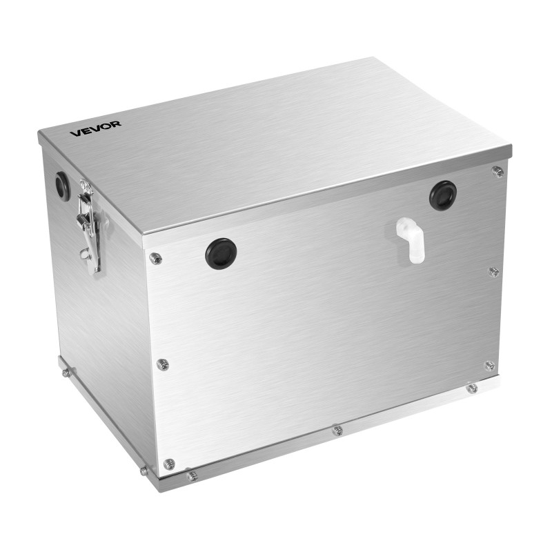 Akkuboxi alumiiniseoskuorinen 24/31-kokoluokan akuille maastoautoihin ja kuorma-autoihin