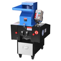 Muovimurskain 3HP 100 150 kg h 6 mm seula 11 SKD 11 terää