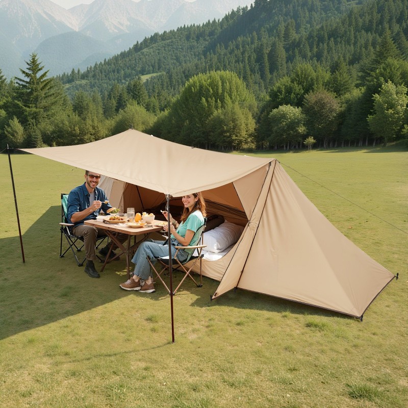 Kolmiomainen retkeilyteltta 1–2 hengelle 210T taftikangas kamiinaläpivienti integroitu pohjamatto alumiinitangot