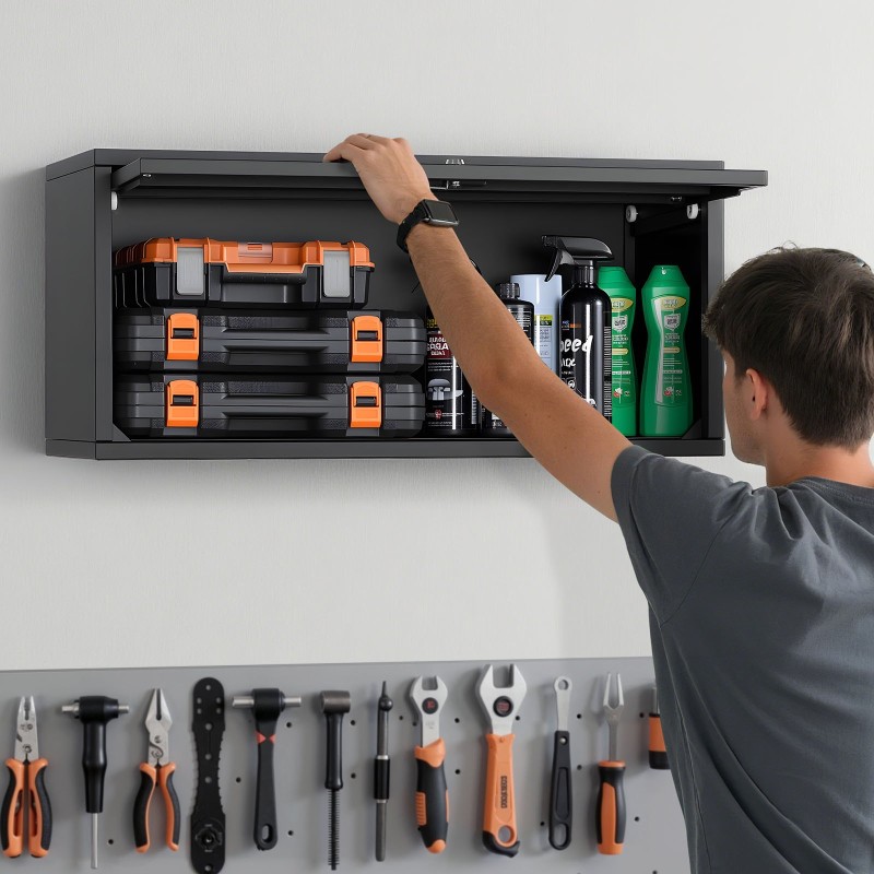 Teräksinen seinäkaappi 77 cm leveä 30,5 cm syvä lukollinen ovi