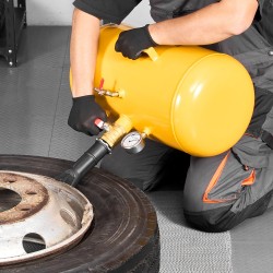 Rengasreunalukituksen täyttölaite 37,9 l hiiliteräs enintään 622 mm renkaisiin