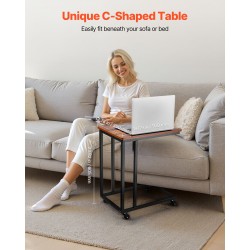 C-muotoinen sivupöytä metallirungolla ja MDF-pöytälevyllä pyörillä kantavuus 25 kg
