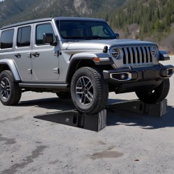 Auton huoltorampit PP-muoviset 2 kpl kokonaiskantavuus 7257 kg nostokorkeus 170 mm