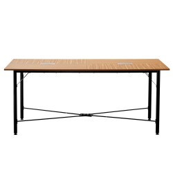 Neuvottelupöytä 1800 mm 6–8 henkilölle metallijaloilla ruskealla puunsyykuviolla