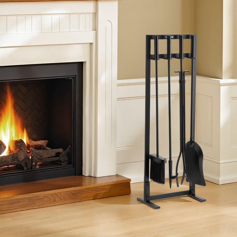 Takkavälinesetti 5-osainen taottua rautaa ja hiiliterästä jalustalla musta sisä- ja ulkokäyttöön