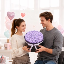 Säilötyt aidot ruusut 50 kpl pehmeän violetti pyöreä lahjarasia