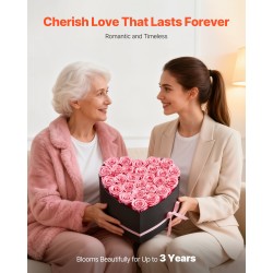 Sydämenmuotoinen pahvilaatikko 27 säilöttyä vaaleanpunaista ruusua