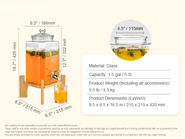 Juoma-annostelija lasien kanssa