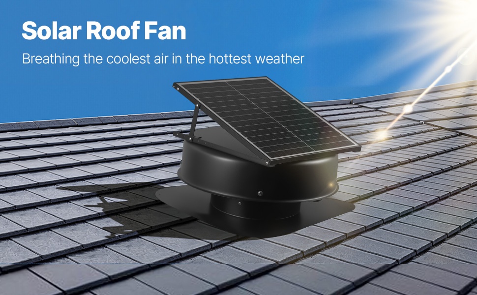 Matkailuauton kattotuuletin ylhäältä päin